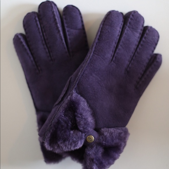 UGG Accessories - UGG Fur-Lined Gloves